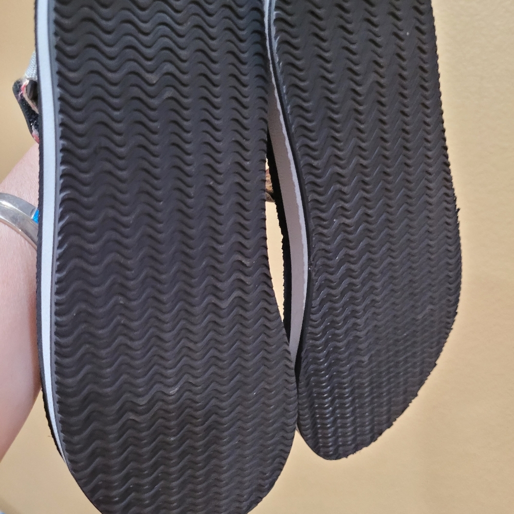 Atika sandals - Picture 6 of 12